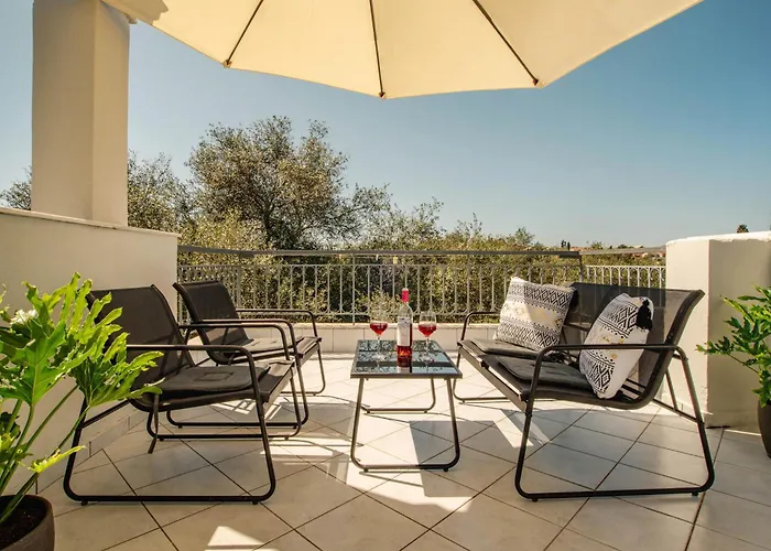 Apartment Fiore Azzurro Perivolion