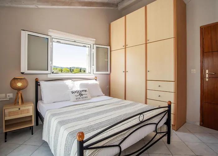 Fiore Azzurro Apartment Perivolion